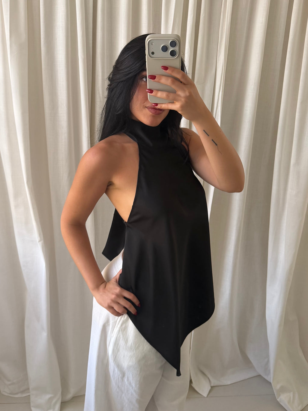 REVE TOP